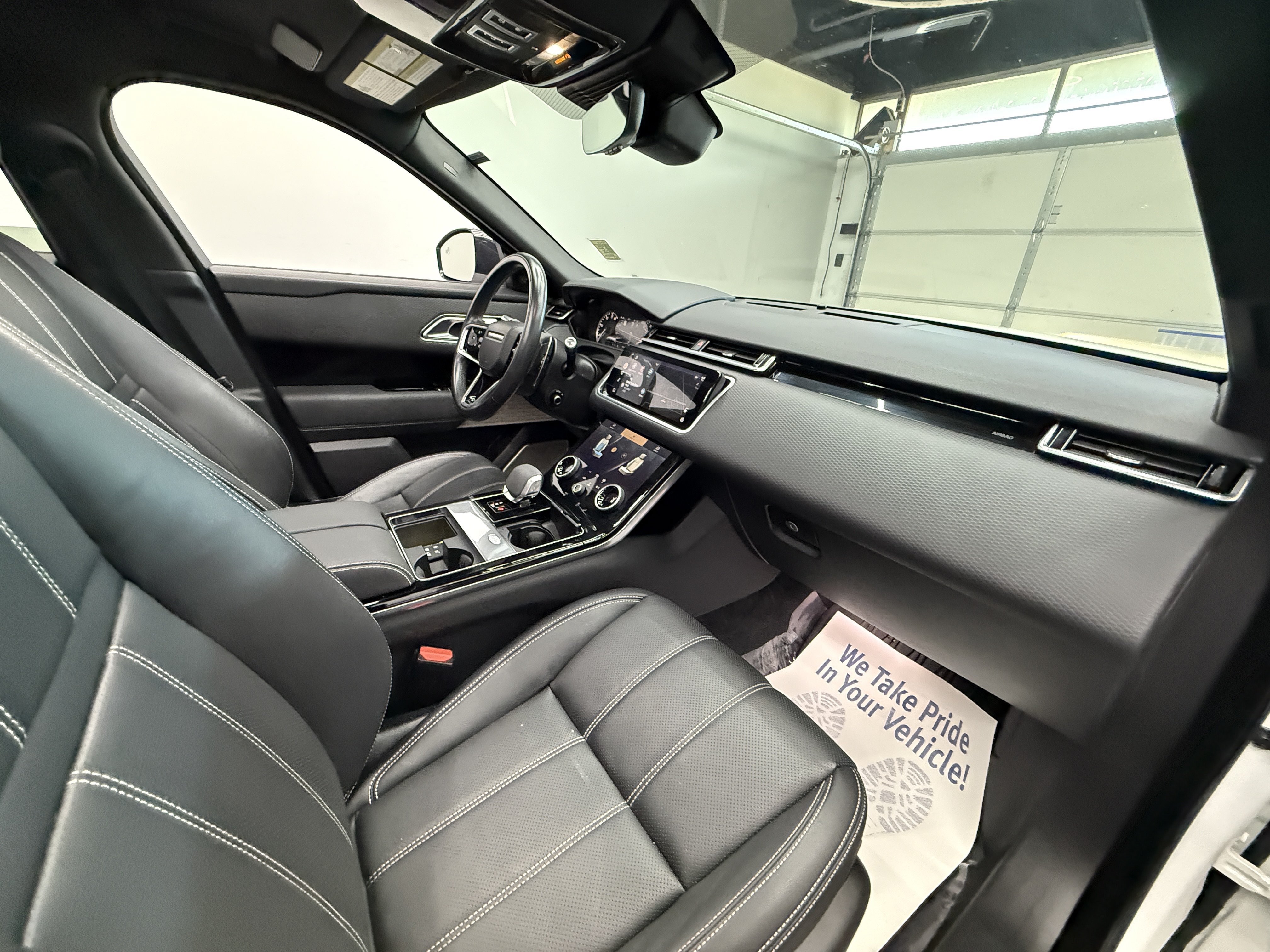Used 2022 Land Rover Range Rover Velar S AWD/4WD image 20