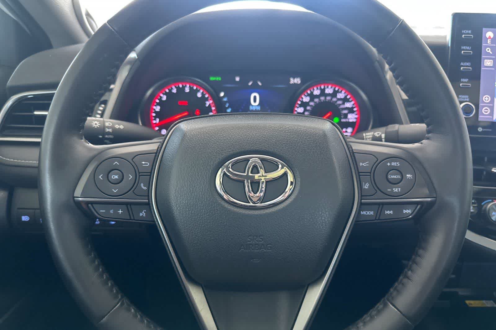 Used 2022 Toyota Camry XSE w/ Navigation Package AWD/4WD image 25