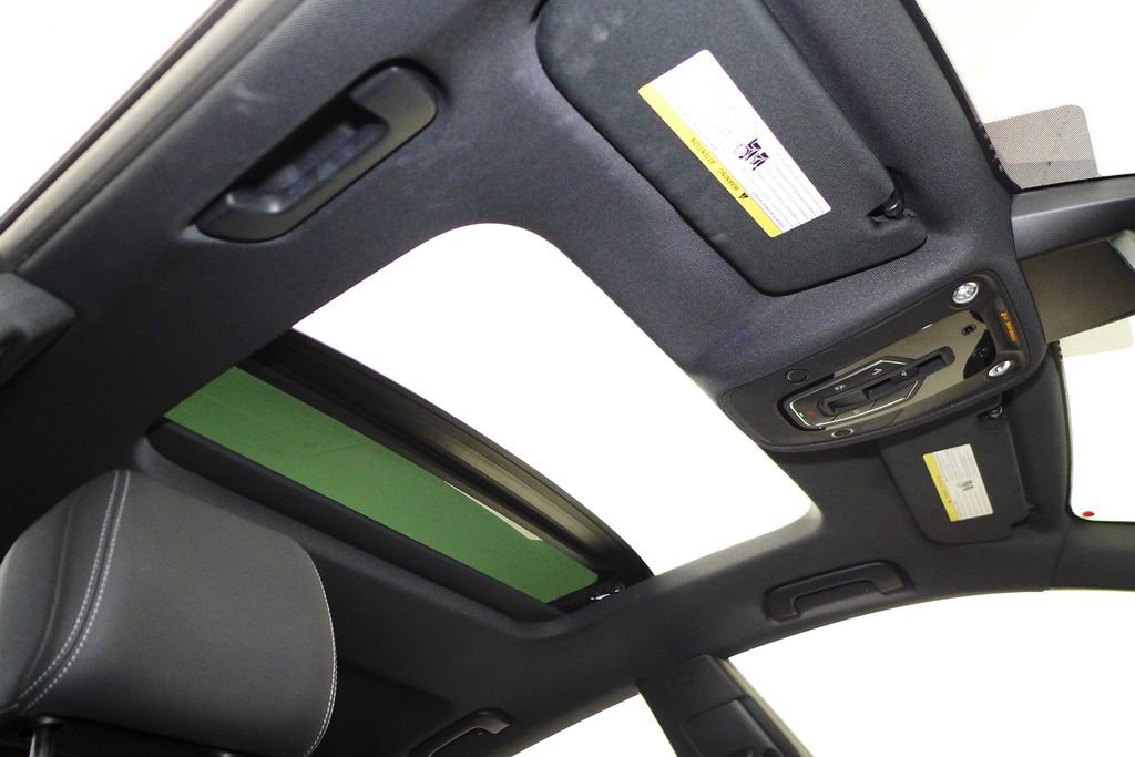 Used 2023 Audi A7 3.0T Premium w/ Convenience Package image 18