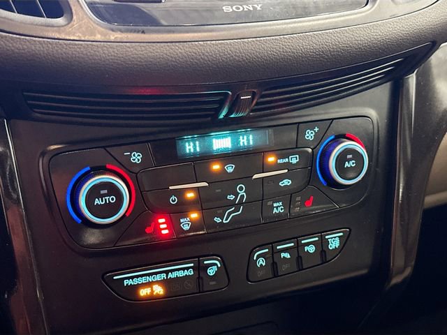 Used 2018 Ford Escape Titanium w/ Ford Safe & Smart Package image 17