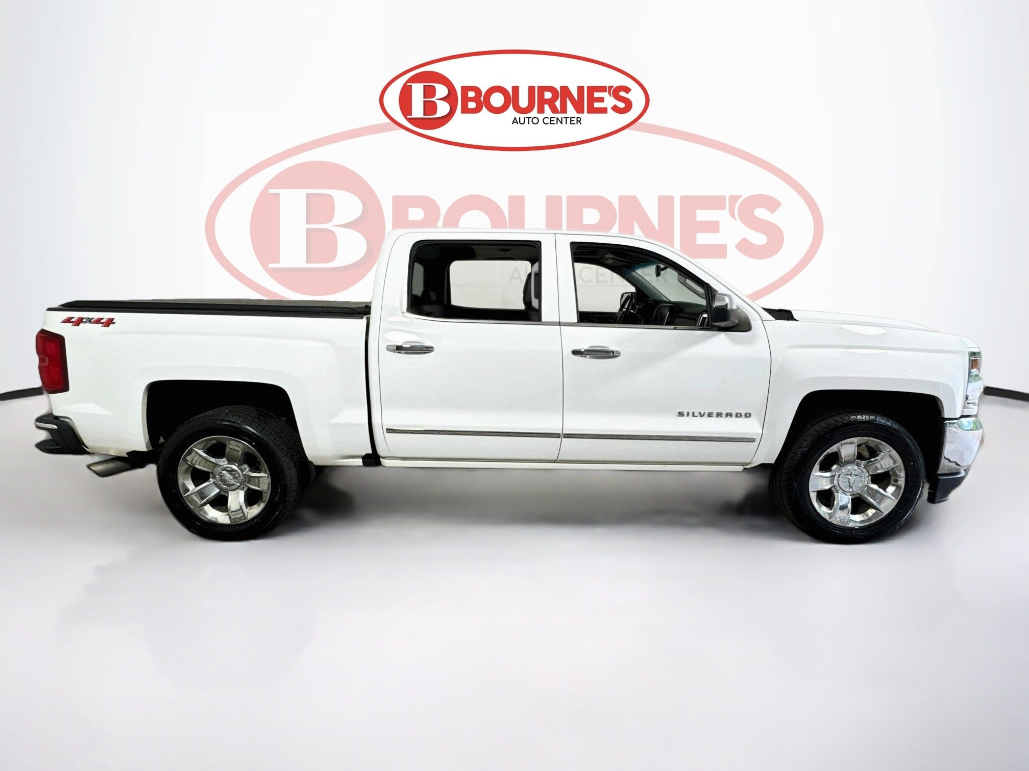 Used 2018 Chevrolet Silverado 1500 LTZ w/ Sport Package AWD/4WD image 12