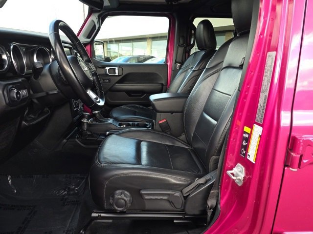 Used 2022 Jeep Wrangler Unlimited Sahara image 12