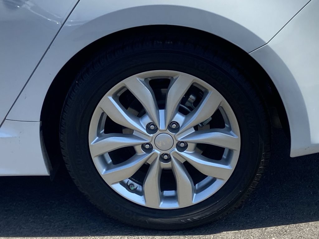 Used 2015 Kia Optima EX FWD image 26