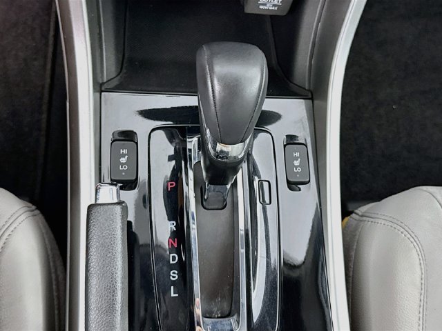 Used 2017 Honda Accord EX-L image 17