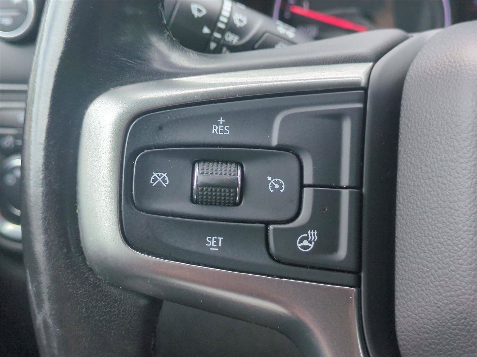 Used 2019 Chevrolet Silverado 1500 LT w/ All-Star Edition RWD image 17