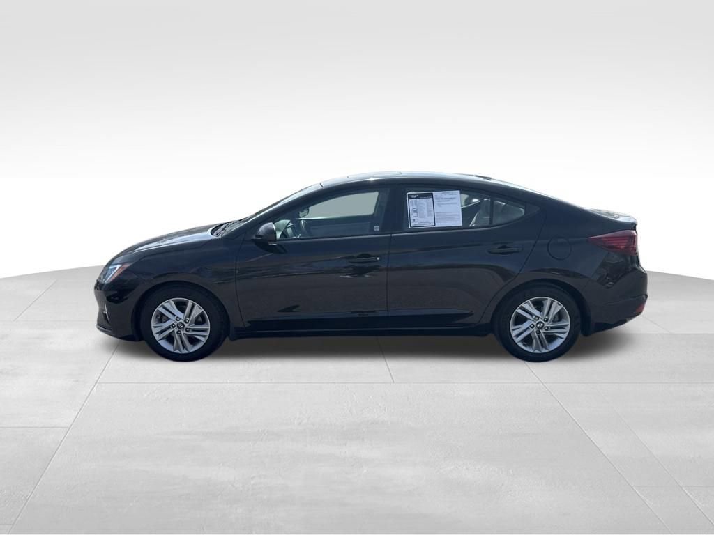 Used 2020 Hyundai Elantra Value Edition w/ Winter Weather Package FWD image 2