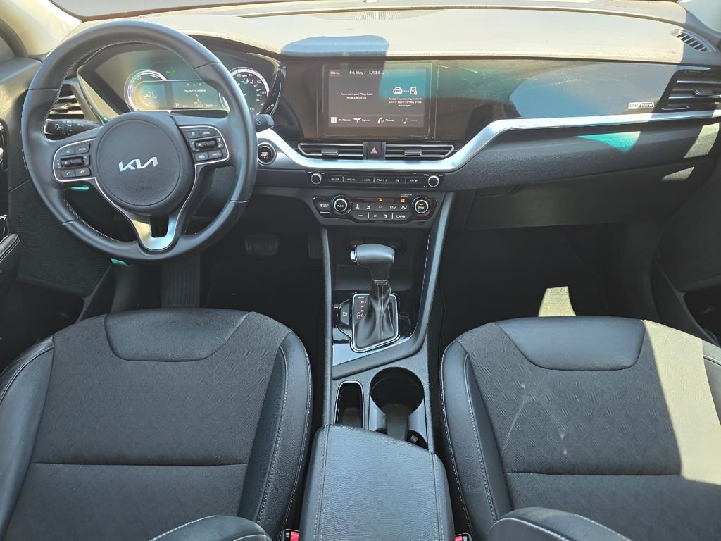 Used 2022 Kia Niro LXS FWD image 12