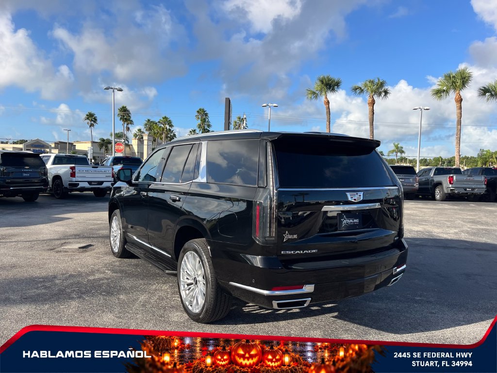 Used 2025 Cadillac Escalade Premium Luxury AWD/4WD image 7