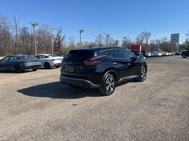 Used 2023 Nissan Murano SV image 4