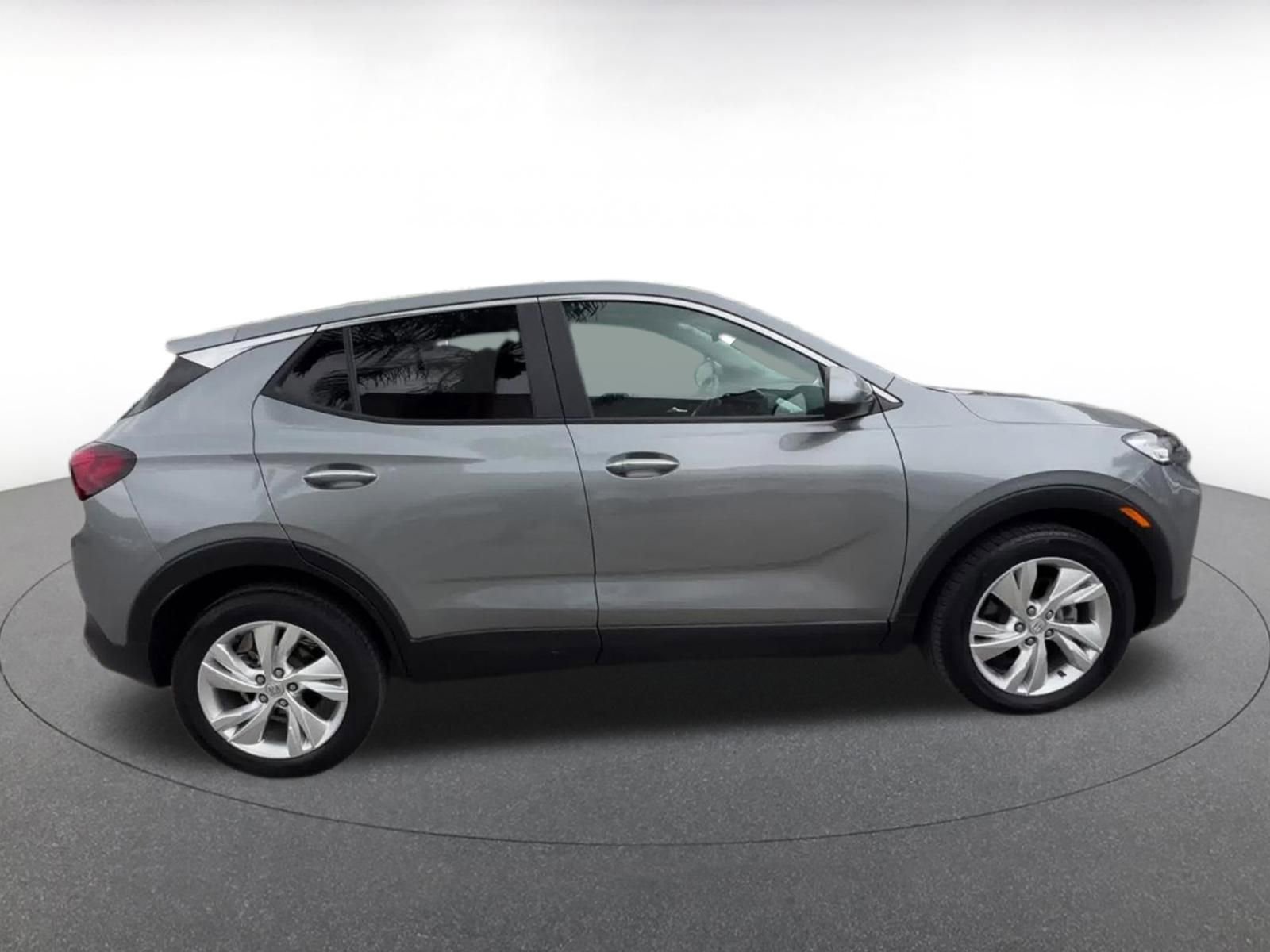 Used 2025 Buick Encore GX Preferred image 16