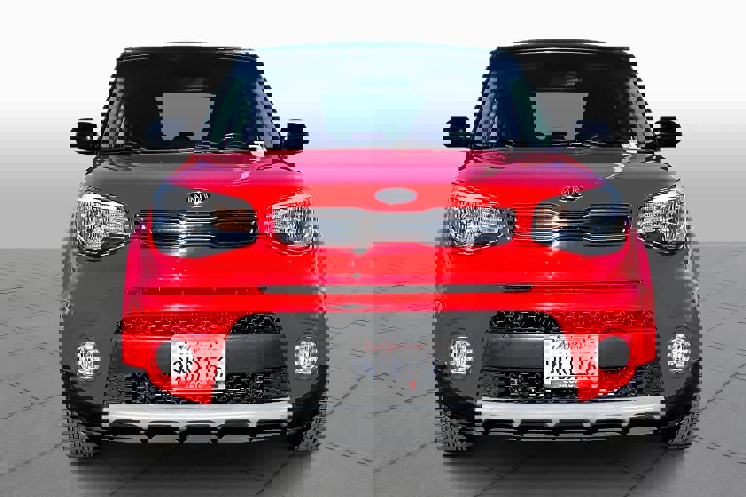 Used 2019 Kia Soul + image 3