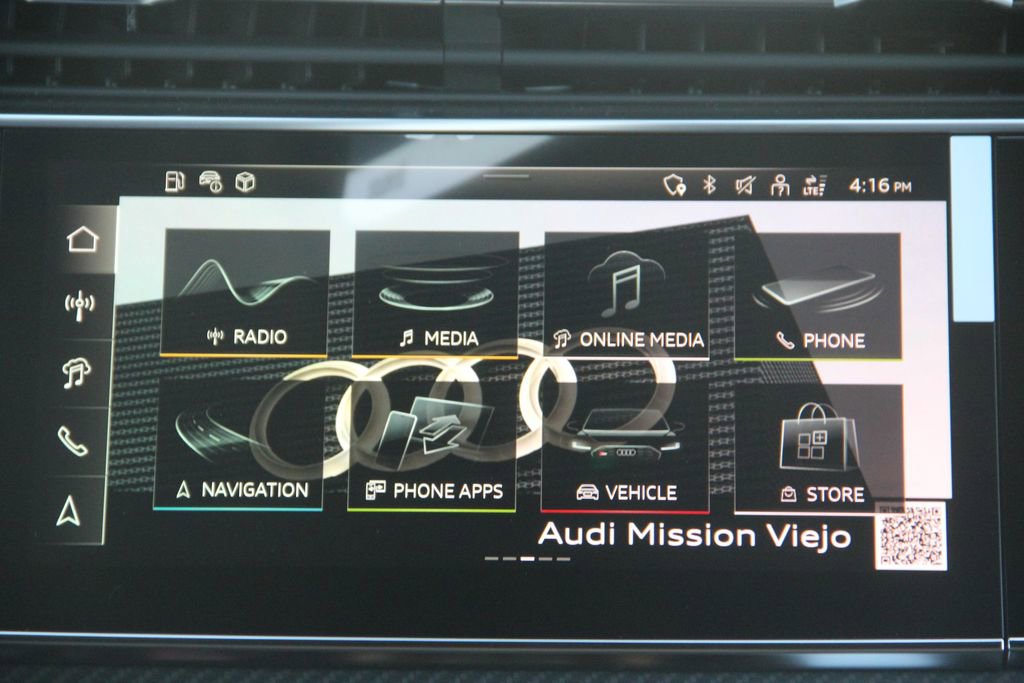 New 2025 Audi RS Q8 performance image 14