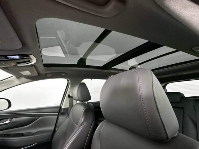 Used 2022 Hyundai Santa Fe Limited AWD/4WD image 21