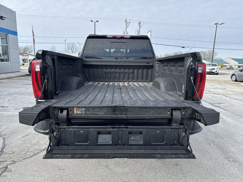 Certified 2024 GMC Sierra 2500 Denali Ultimate image 8