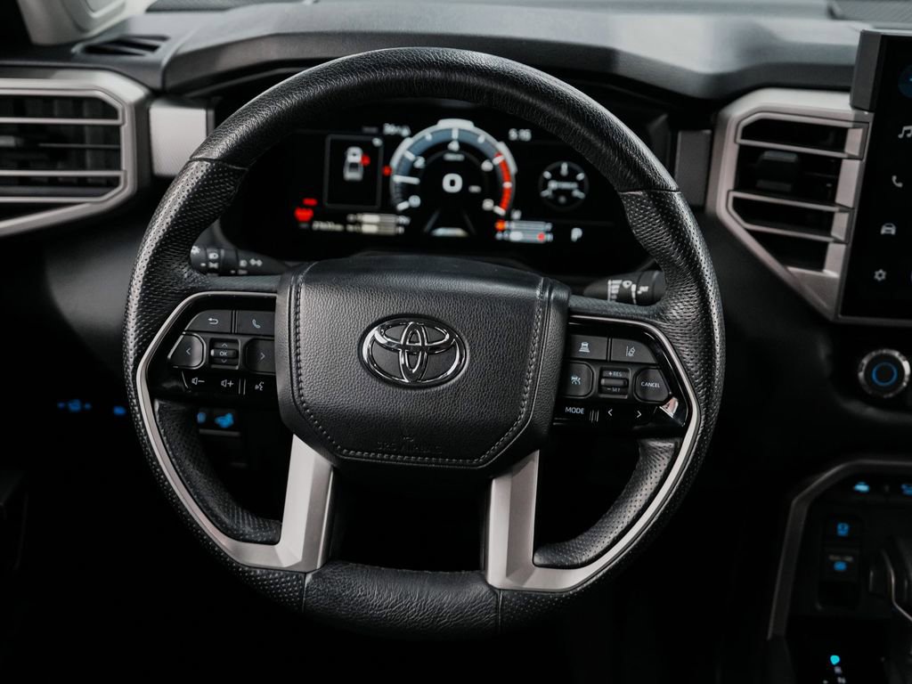 Used 2024 Toyota Tundra Limited image 25