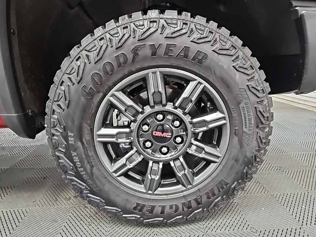 Used 2024 GMC Sierra 1500 AT4X image 48
