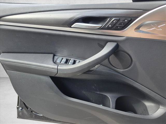 Used 2024 BMW X3 sDrive30i w/ M Sport Package RWD image 9
