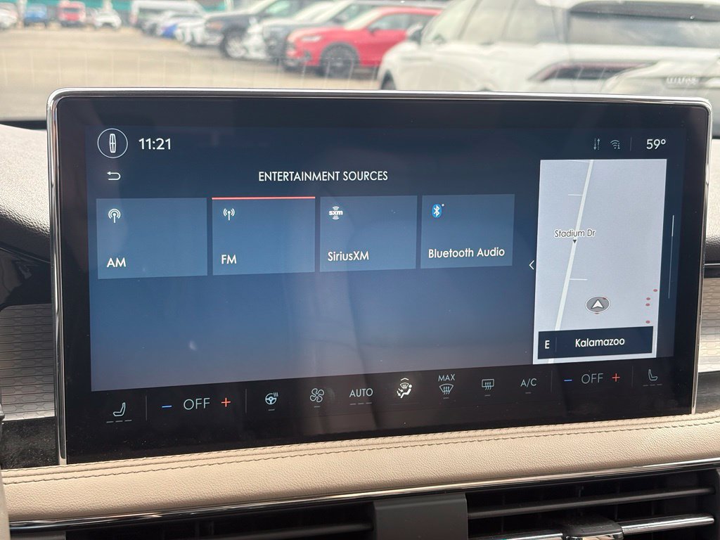Used 2023 Lincoln Corsair AWD w/ Equipment Group 101A image 34