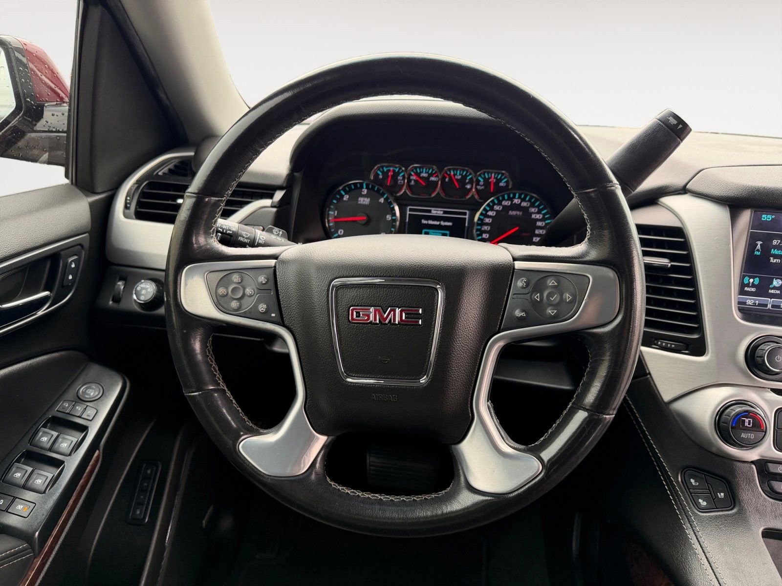 Used 2020 GMC Yukon SLT AWD/4WD image 12