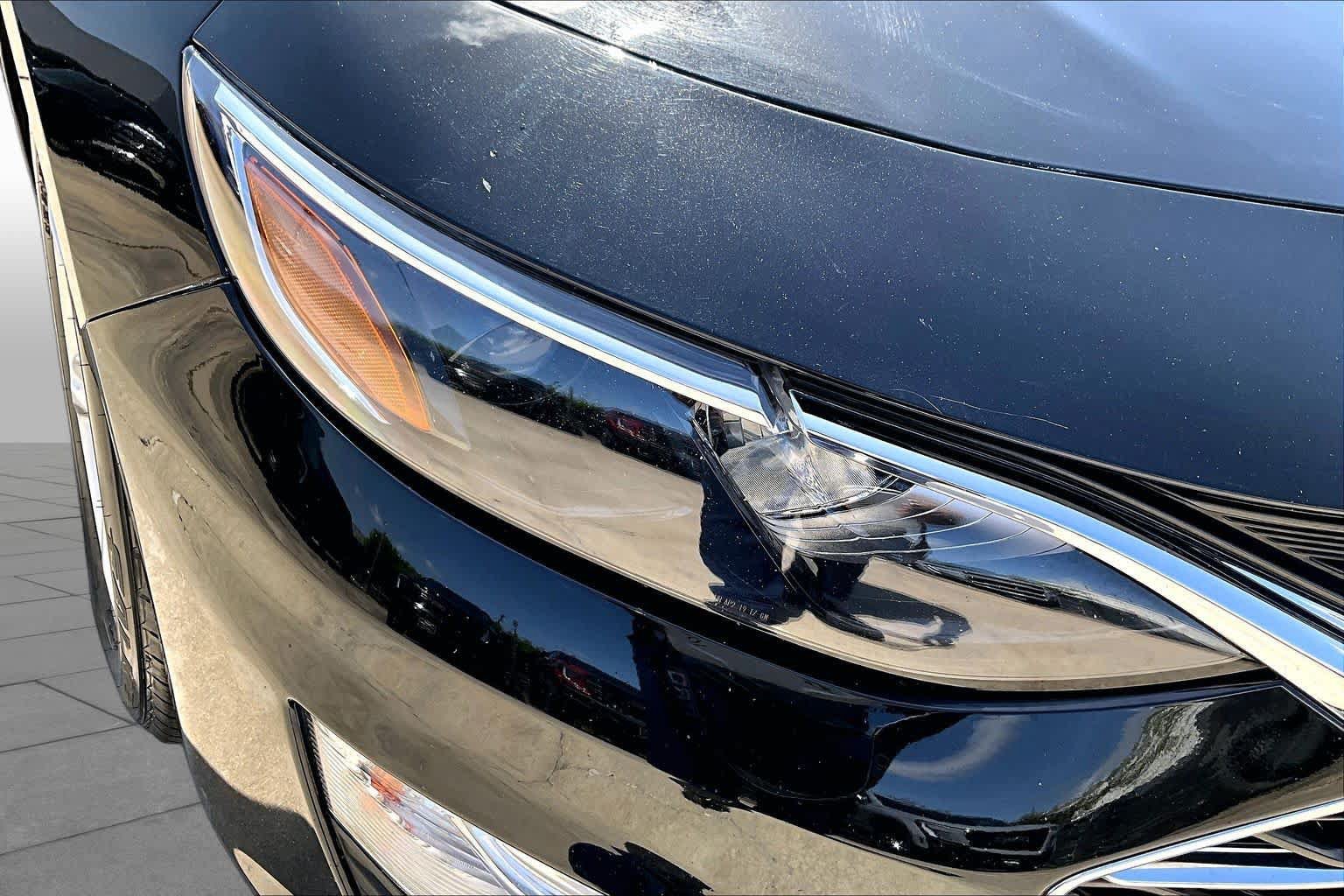Used 2022 Chevrolet Malibu LS FWD image 28