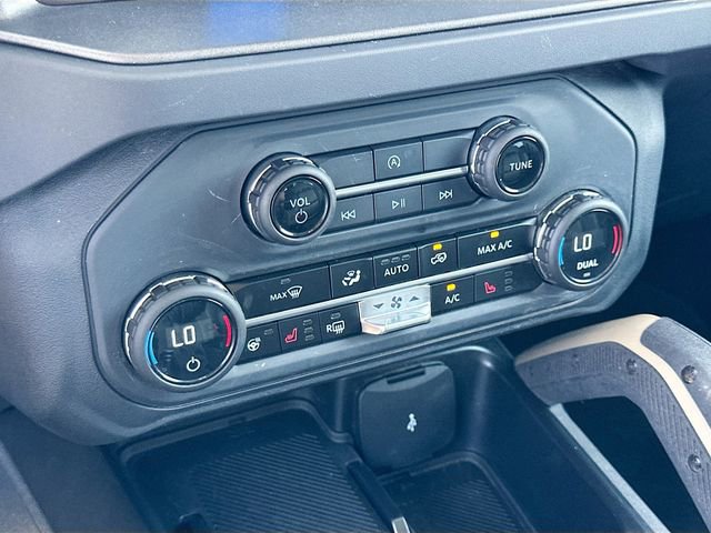 Used 2025 Ford Bronco Badlands AWD/4WD image 16