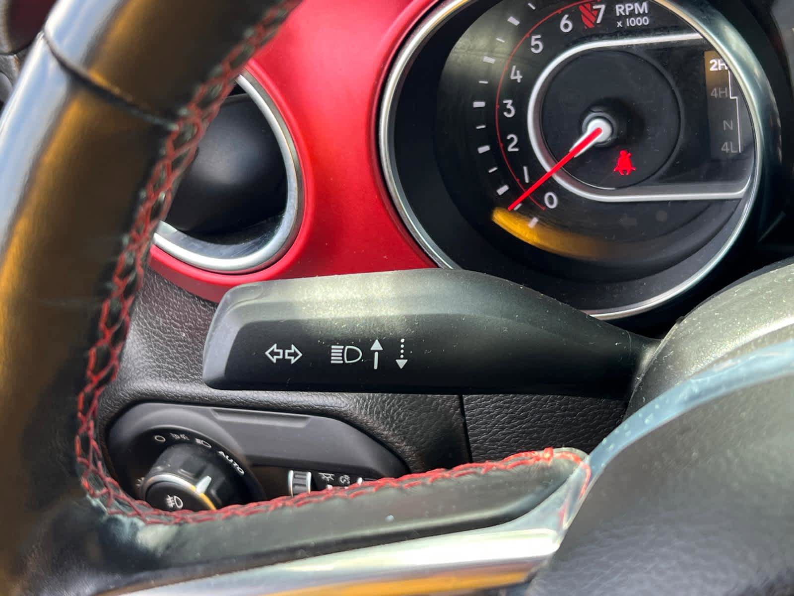 Used 2022 Jeep Gladiator Rubicon w/ LED Lighting Group AWD/4WD image 19