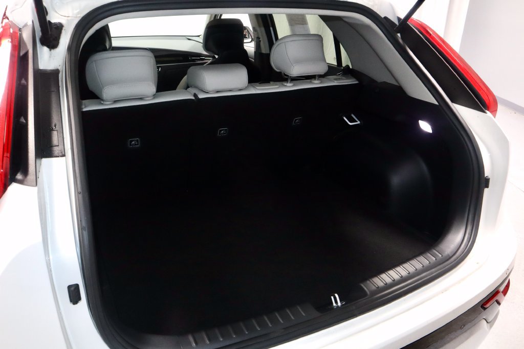 Used 2025 Kia Niro EX Touring FWD image 13