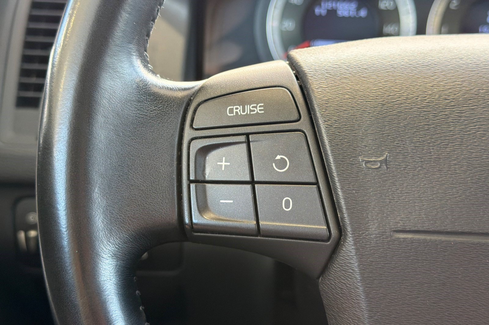 Used 2010 Volvo XC60 T6 AWD/4WD image 28