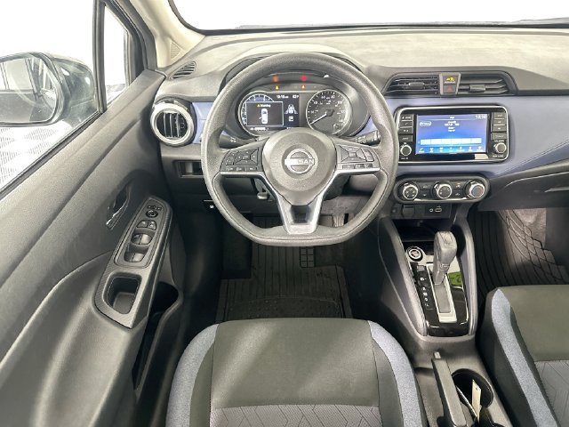 Used 2024 Nissan Versa SV FWD image 11