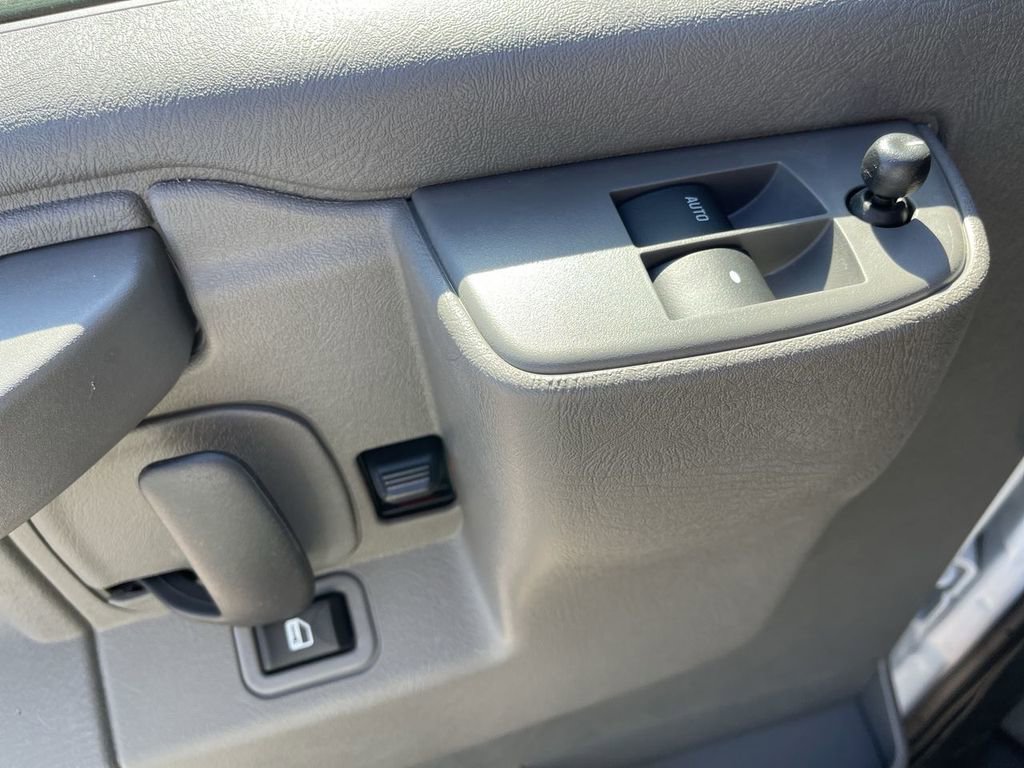 New 2025 Chevrolet Express 2500 w/ Driver Convenience Package image 7