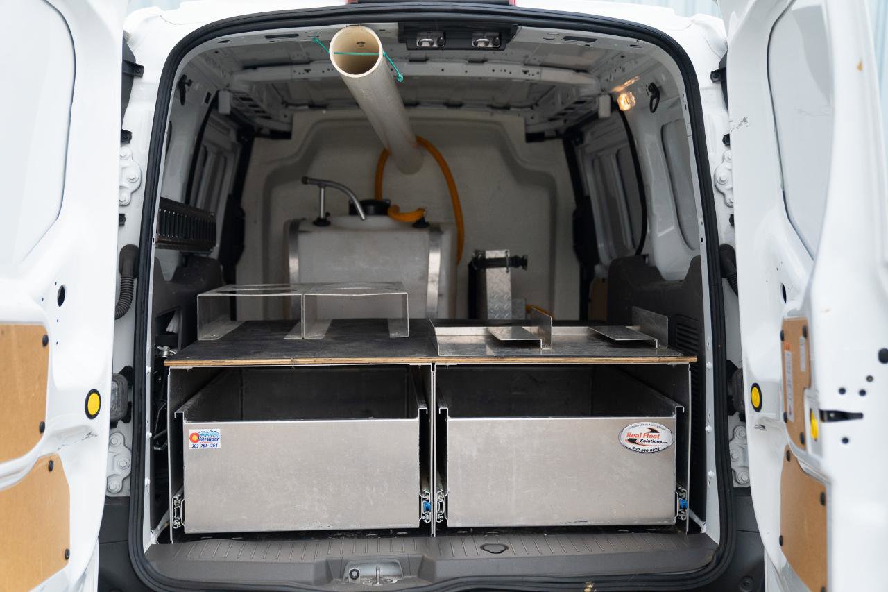 Used 2022 Ford Transit Connect XL image 18