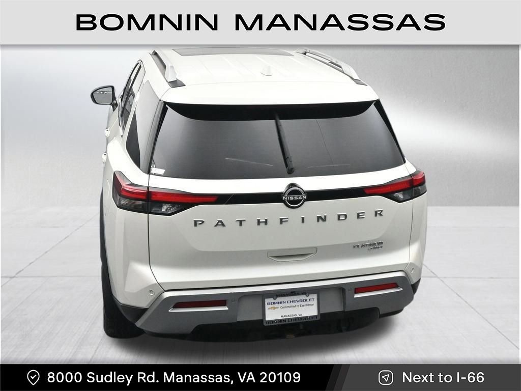 Used 2024 Nissan Pathfinder Platinum image 24