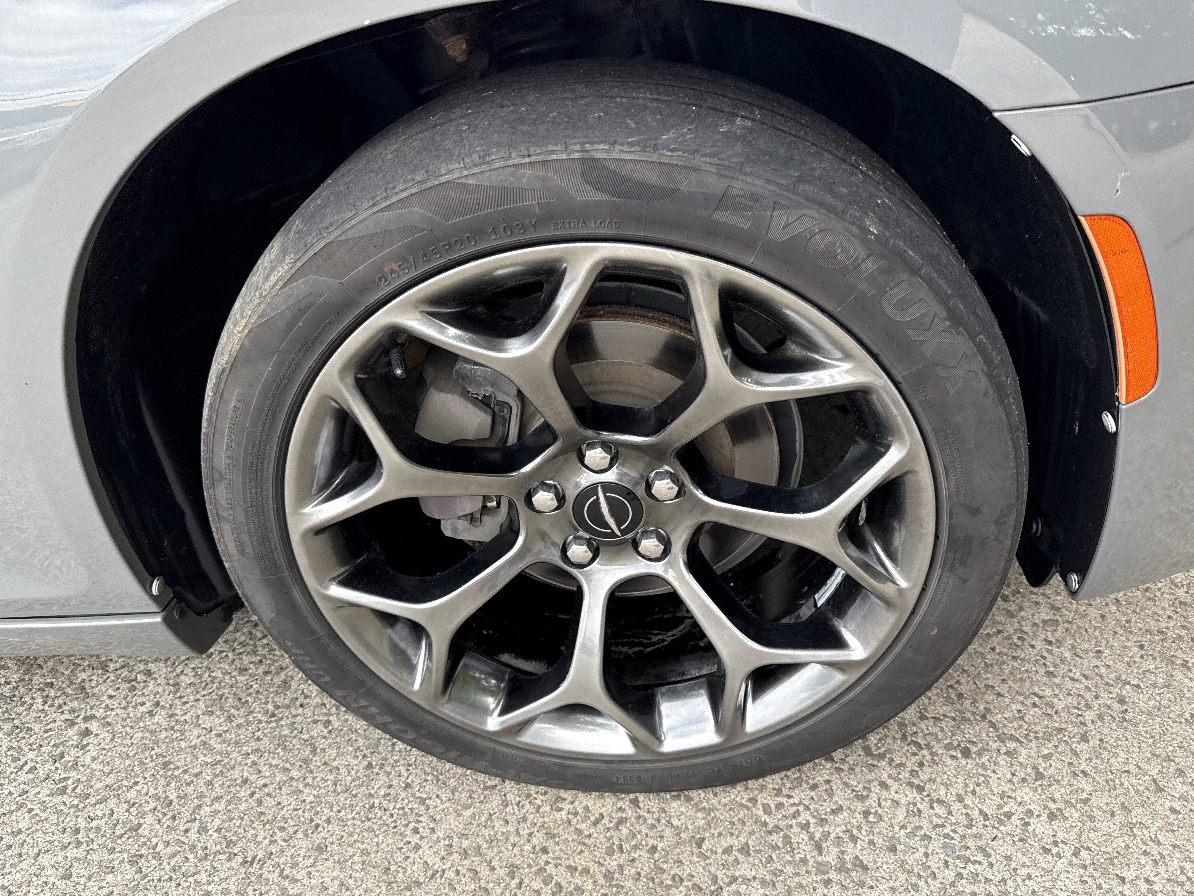 Used 2017 Chrysler 300 S w/ 300S Premium Group 2 RWD image 12