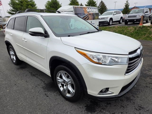 Used 2016 Toyota Highlander Limited Platinum image 18