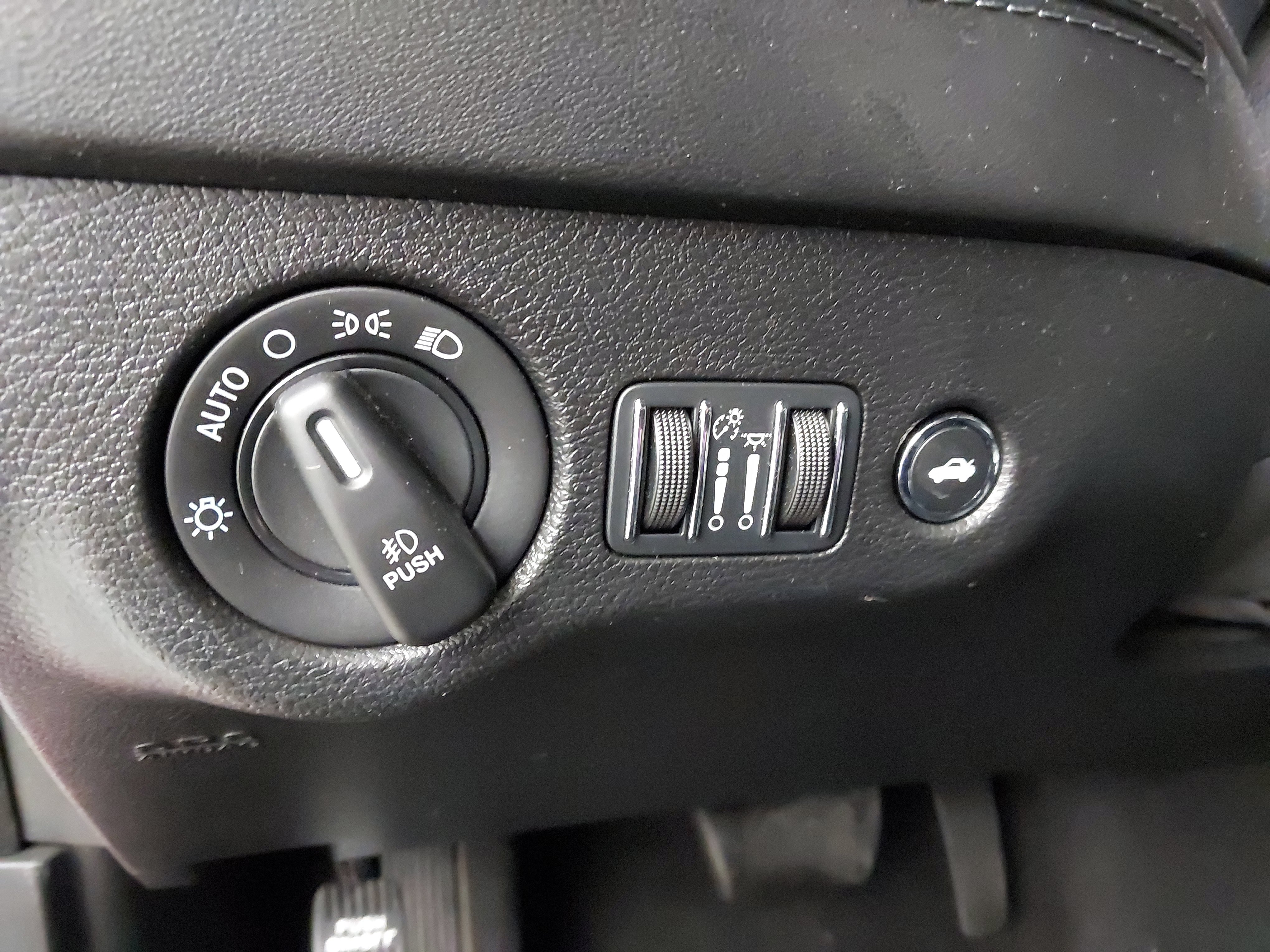 Used 2023 Dodge Charger SXT w/ Plus Group AWD/4WD image 20