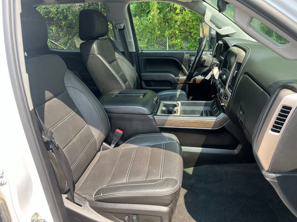 Used 2018 GMC Sierra 2500 Denali AWD/4WD image 37