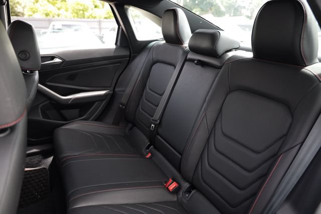 Used 2021 Volkswagen Jetta GLI FWD image 11