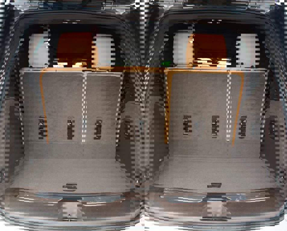 Used 2024 Cadillac Escalade Sport w/ Touring Package image 20