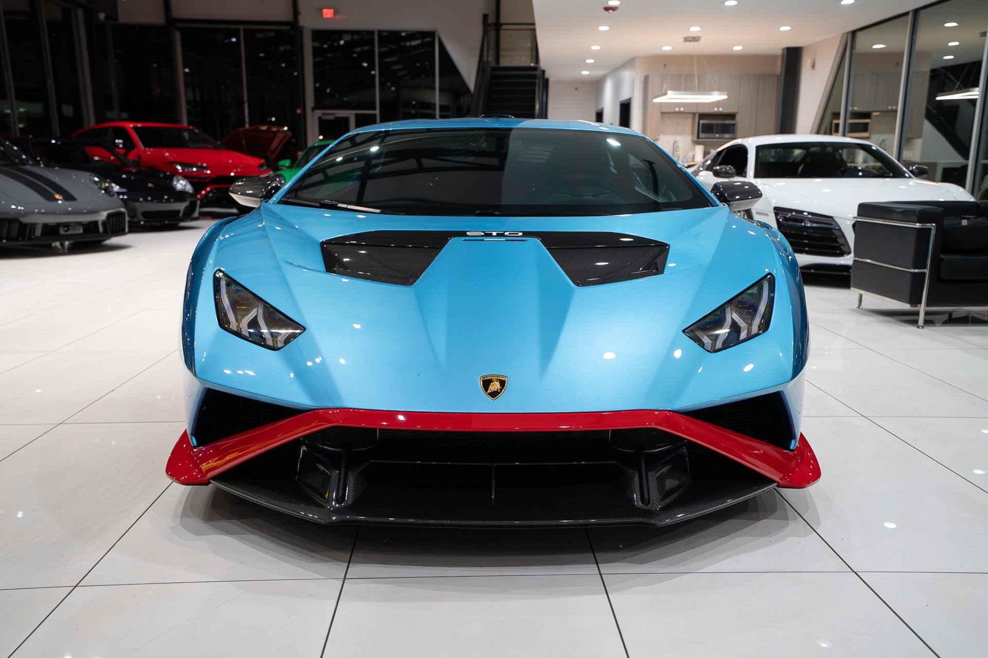 Used 2023 Lamborghini Huracan STO RWD image 34