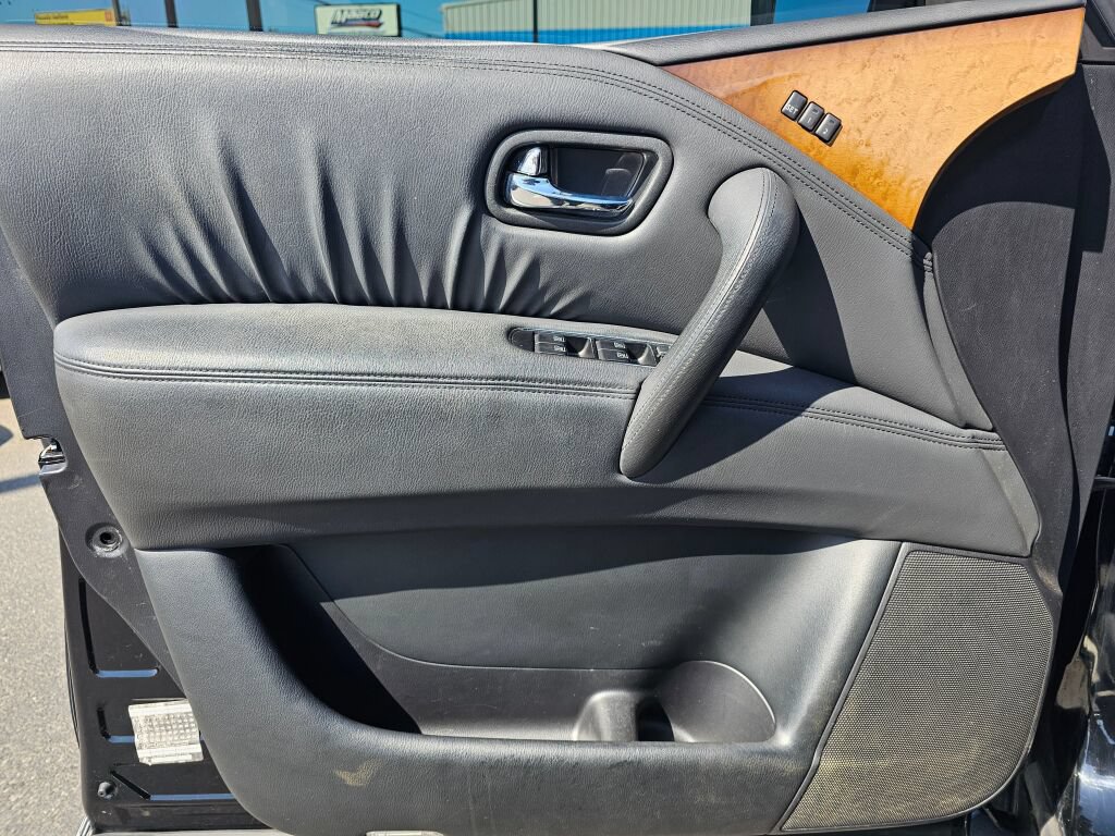Used 2012 INFINITI QX56 4WD w/ Theater Pkg image 24