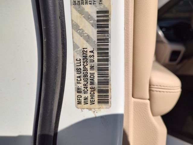 Used 2023 Jeep Grand Cherokee Limited RWD image 31
