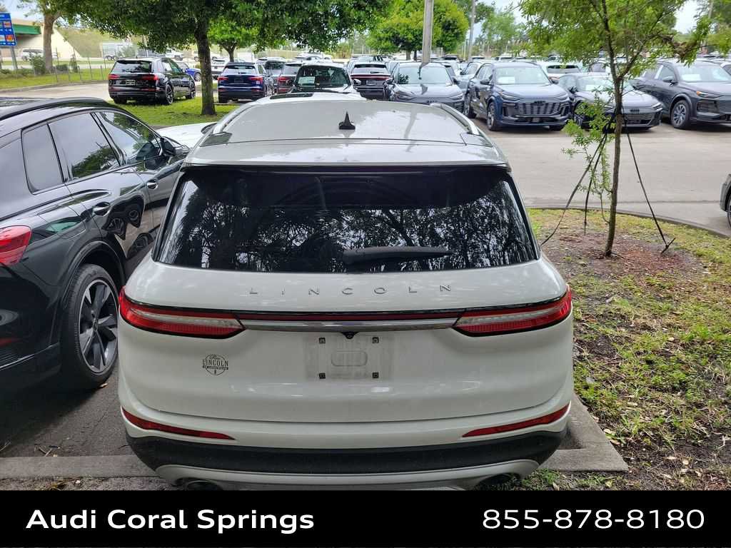 Used 2020 Lincoln Corsair FWD w/ Equipment Group 101A image 14