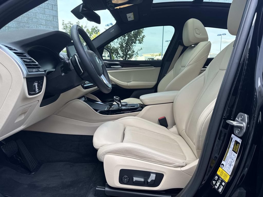 Used 2022 BMW X4 xDrive30i w/ Convenience Package AWD/4WD image 19