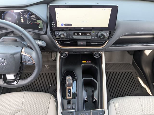 Used 2026 Toyota Grand Highlander AWD Hybrid image 18