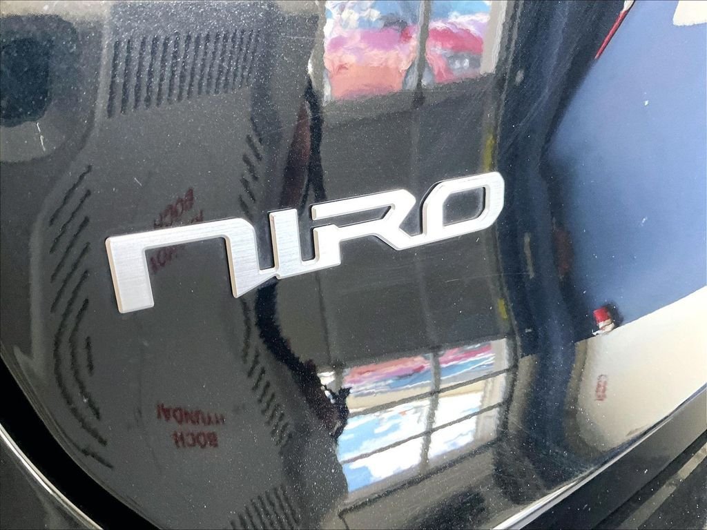 Used 2025 Kia Niro Wind w/ Wind Preserve Package FWD image 29
