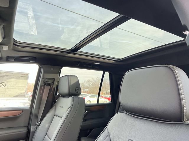 New 2026 GMC Yukon Denali w/ Sun & Power Step Package image 20