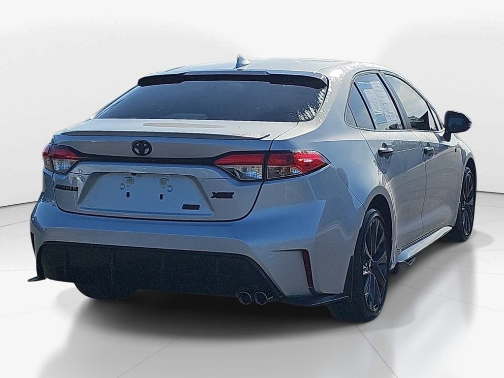 Used 2024 Toyota Corolla SE image 5