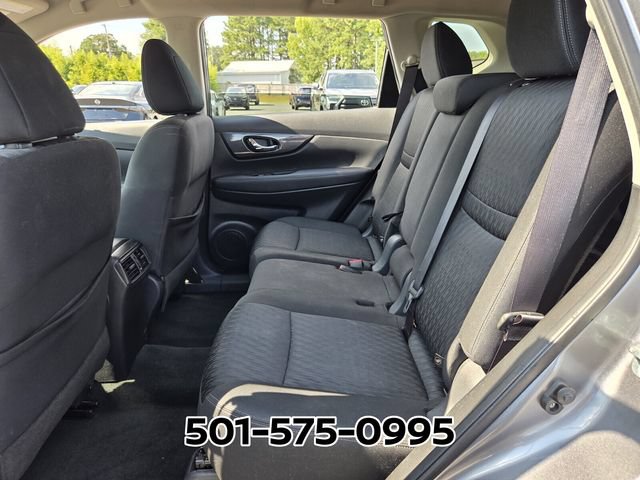 Used 2020 Nissan Rogue SV FWD image 11