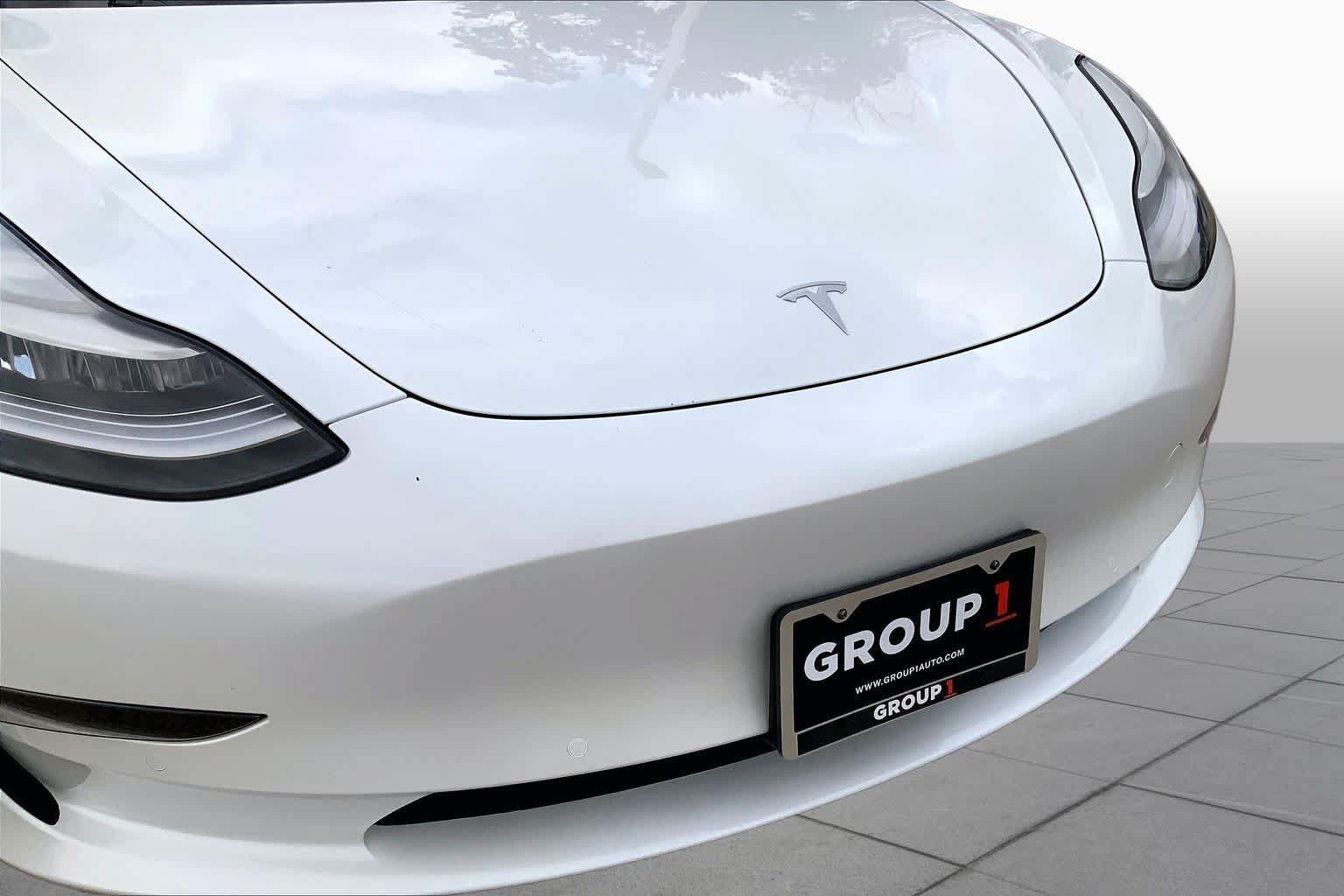 Used 2020 Tesla Model 3 Standard Range RWD image 27