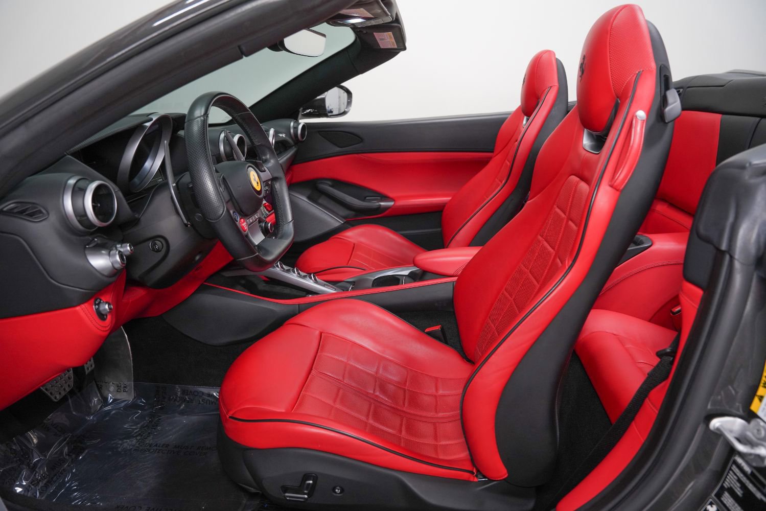 Used 2022 Ferrari Portofino M RWD image 39